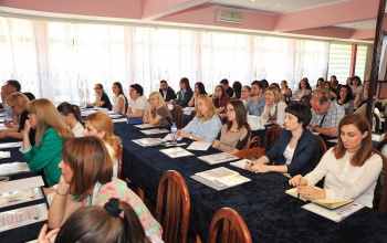 Seminar “Elektronska registracija lijekova u BiH i aktuelnosti iz farmakovigilanse”