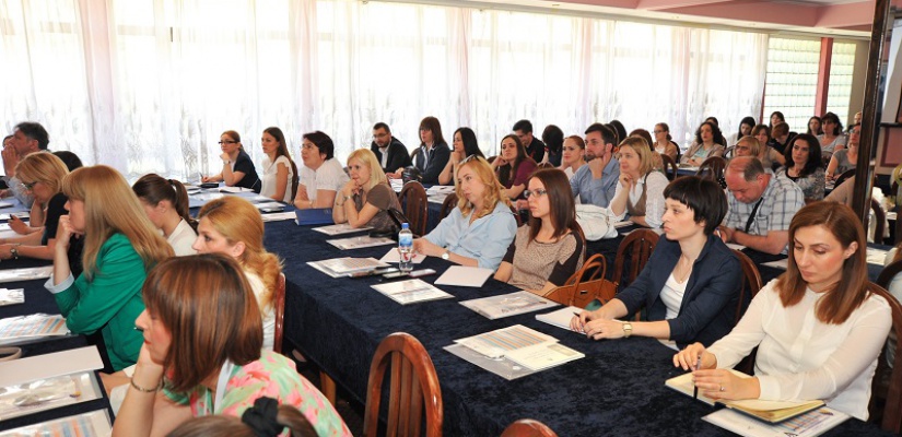 Seminar “Elektronska registracija lijekova u BiH i aktuelnosti iz farmakovigilanse”